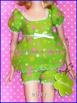 NIGHTY BRIGHTS FRANCIE GIFTSET 2011 Silkstone Gold Lbl BFC Barbie V0457 NRFB