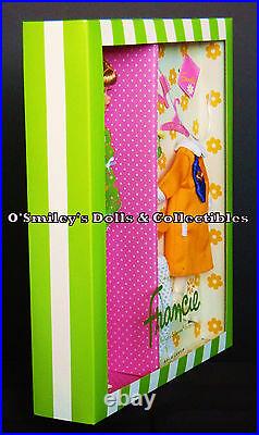 NIGHTY BRIGHTS FRANCIE GIFTSET 2011 Silkstone Gold Lbl BFC Barbie V0457 NRFB