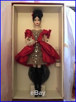 NRFB 2010 Fashion Model Gold Label Darya Silkstone Russia Doll by Mattel