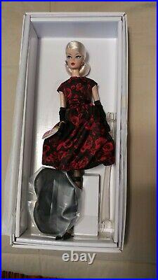 NRFB 2017 Silkstone Elegant Rose Cocktail Dress Barbie doll Robert Best FJH77