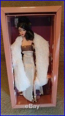 NRFB Madrid Convention 2017 Lucky Charm Silkstone Exclusive Barbie Doll LE /100
