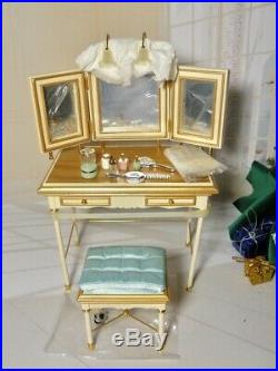 New Open Box Barbie Silkstone Vanity Bench Accessories Complete Pristine Cond