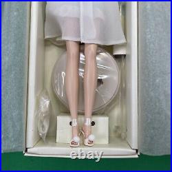 New in Box 2006 Mattel Gold Label The Ingenue Silkstone Barbie Doll K7932 NRFB