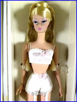 Nib Barbie Doll 2000 Silkstone Fashion Model Collection Lingerie