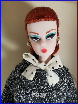 Nrfb Barbie Dolln609 Barbie Articulated Silkstone Model Black & White Tweed Sui