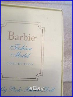 PREFERABLY PINK Silkstone BARBIE NRFB -2007 Fashion Model Collection COA