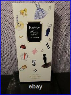 Parisienne Pretty Silkstone Barbie Doll 2009 Gold Label Mattel #n6594 Nrfb