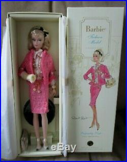 Preferably Pink Silkstone Barbie Nrfb 2007 Gold Label Mattel M4969