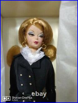 Pretty Pleats Barbie Doll #J0956 Fashion Model Gold Label Silkstone 2006 NRFB