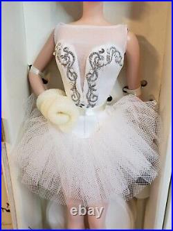 Prima Ballerina Silkstone Barbie Doll 2009 Gold Label Mattel P4753 Nrfb