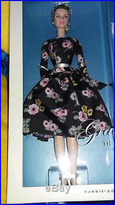 RARE SILKSTONE BARBIE DOLL GRACE KELLY DOLL Gold Label L. E 4300 ONLY NEW
