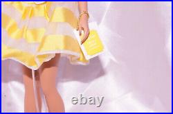 Rare PALM BEACH HONEY BARBIE 2010 Gold Label BFC Silkstone ONLY 3550 Wold Wide