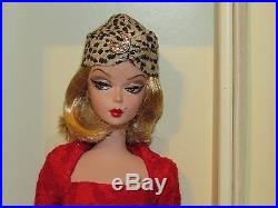 Red Hot Reviews Silkstone Barbie NRFB 2006 #K7918 9,700 worldwide Replacement