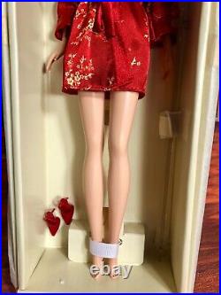 SILKSTONE BARBIE 2004 CHINOISERIE RED MOON Lingerie Gold Label PREOWNED COMPLETE
