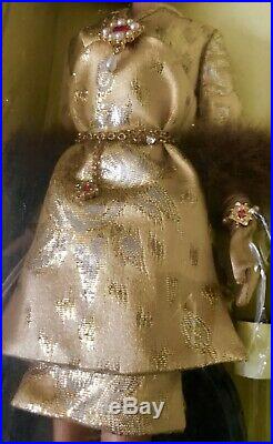 SILKSTONE Barbie JE NE SAIS QUOI NRFB Gold LABEL 2008 #L9598 NRFB