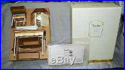 SILKSTONE VANITY & BENCH With ACCESSORIES FOR BARBIE DOLL 2004 B3436 MINT NRFB