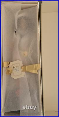 STUNNING BARBIE GOLD LABEL NURSE Career Series SILKSTONE MINT NRFB