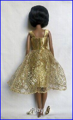 Silkstone Barbie 2002 AA Lingerie Doll Sylvia Campbell Orig Gold Dress LOVELY