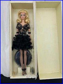 Silkstone Barbie Blonde Platinum Label Japan Exclusive A Trace of Lace Doll NRFB
