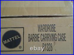 Silkstone Barbie Fashion Model Collection Wardrobe Carrying Case USED