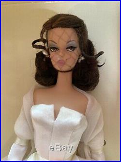 Silkstone Barbie Lady Of The Manor New In Box & Hard To Find