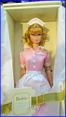 Silkstone Barbie The Waitress Nrfb