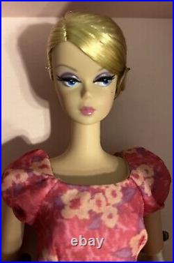 Silkstone Fashionably Floral Barbie Doll Gold Label #CGK91 NRFB-MINT Mattel 2014