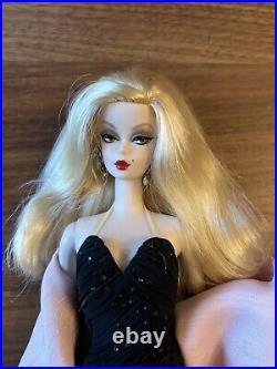 Stunning In The Spotlight Silkstone Barbie Doll 2009 Mattel N6603 Complete