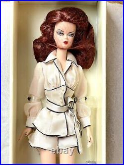 Suite Retreat Silkstone Fashion Model Barbie 2005 G8078 New NRFB