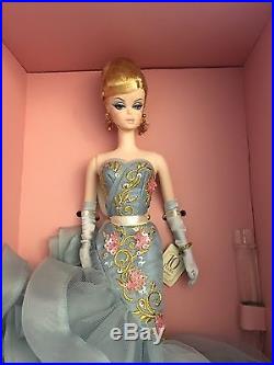 TRIBUTE Barbie Doll Silkstone 10 Year Gold Label Fashion Model Collection T2155
