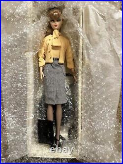 The Secretary Barbie Silkstone Doll 2007 Gold Label NRFB L7322