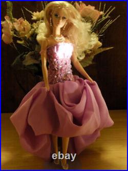 Tout De Suite Silkstone Barbie L9596 NRFB