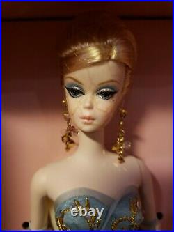 Tribute 10 Years Silkstone Barbie Doll 2010 Gold Label Mattel T2155 Nrfb