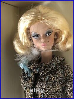 Tweed Indeed Silkstone Barbie Doll 2006 Gold Label Mattel J0958 Nrfb New