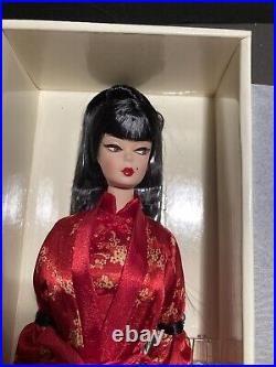 Vintage Barbie Mattel Silkstone 2004 Gold Label Chinoiserie Red Moon NRFB